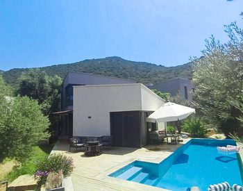 Snygg Villa Med 4 Sovrum Och Pool I Antalya Kas 1