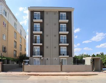 Antalya Muratpaşa'da Merkezi Konumda 1+1 Daire 2