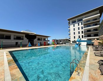 Alanya'da Ortak Havuzlu Sitede Geniş Daire 3