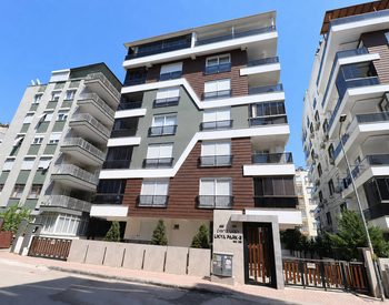 Antalya Muratpaşa'da Otoparklı Projede Giriş Kat Daire 1
