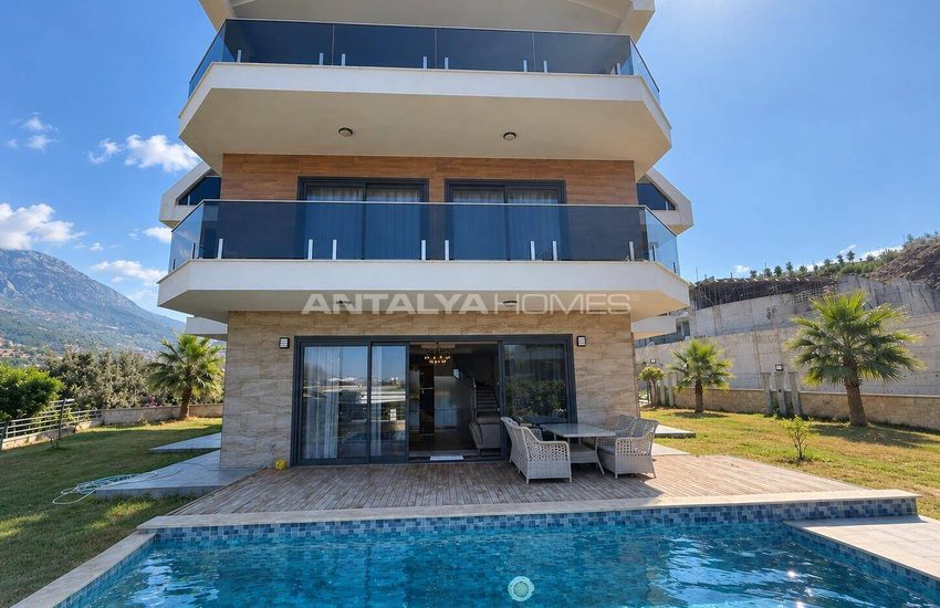 Fristående 7-sovrums Villa Med Pool I Alanya 1