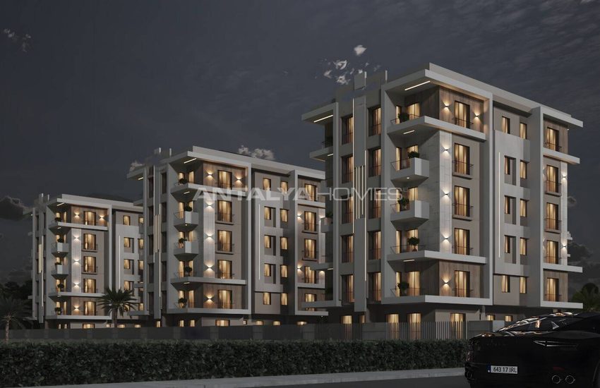 Antalya Kepez'de Havuzlu Site İçinde Şık Tasarımlı Daireler 6