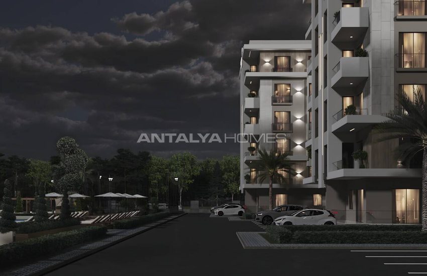 Antalya Kepez'de Havuzlu Site İçinde Şık Tasarımlı Daireler 12