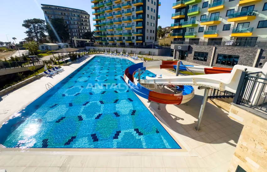 Sea and City-view Apartments in a 5-block Project in Alanya 4