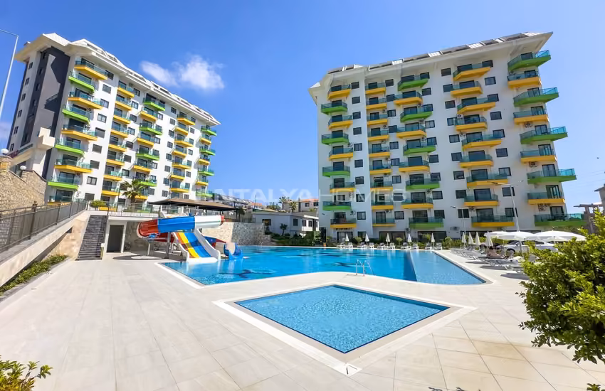 Sea and City-view Apartments in a 5-block Project in Alanya 5