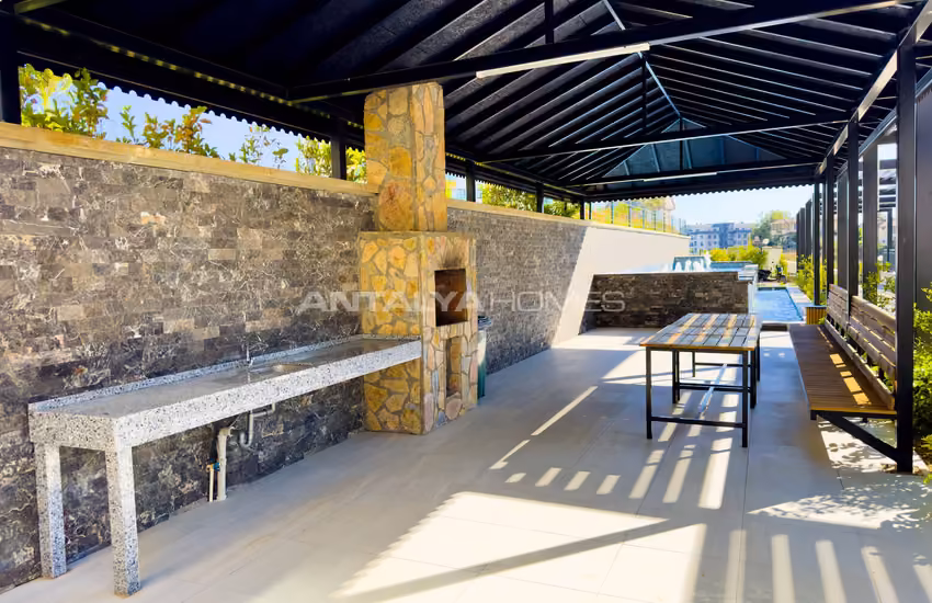 Sea and City-view Apartments in a 5-block Project in Alanya 12