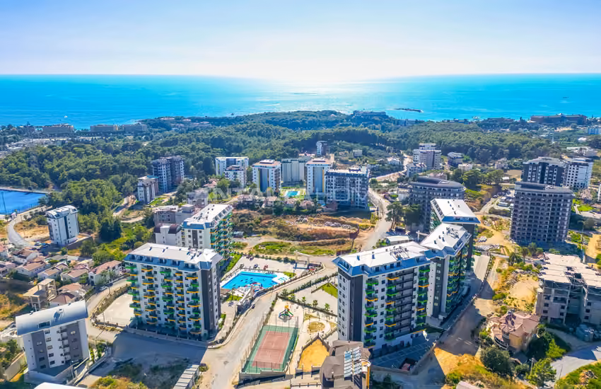 Sea and City-view Apartments in a 5-block Project in Alanya 2