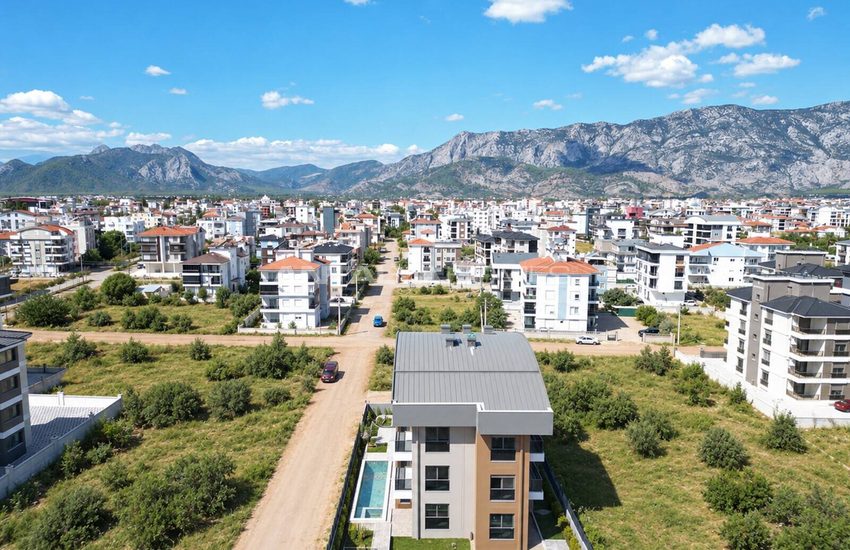 Nyckelfärdig Bostadsbyggnad Med Pool I Antalya Döşemealtı 1