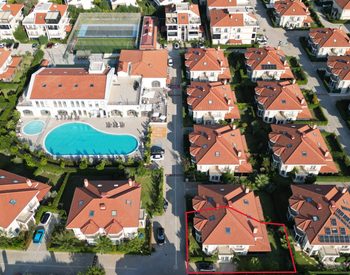 Villa Mitoyenne Moderne À Vendre À Döşemealtı Antalya 2