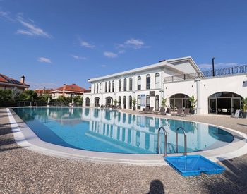 Villa Mitoyenne Moderne À Vendre À Döşemealtı Antalya 3