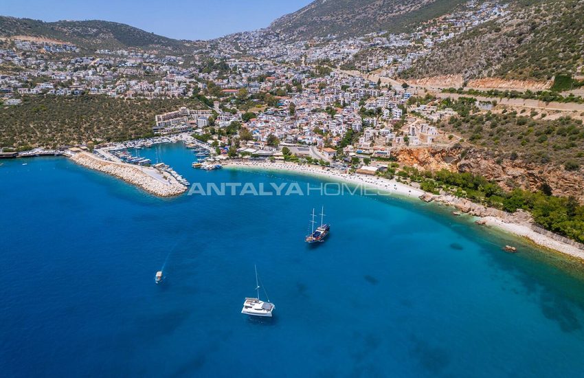 5-bedroom Detached Villa with Sea View in Antalya Kalkan 3