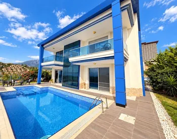 Sea-view Detached House in Alanya with Private Pool 2
