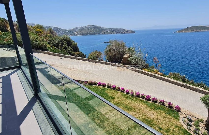 Bodrum Property Nestled with Mesmerizing Surroundings 10