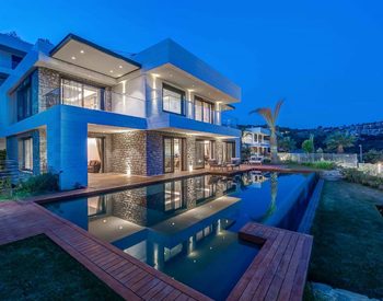 Goed Gelegen Triplex Villa's Met Privé Zwembad In Bodrum 3