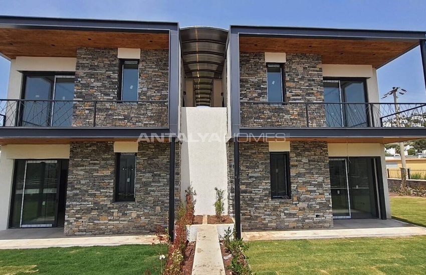 Luxuswohnungen Mit Privatstrand In Gumusluk Bodrum 1