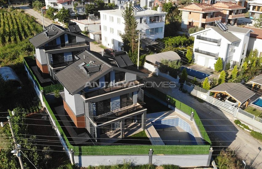 Villas Triplex Avec Piscine Privée À Fethiye 2