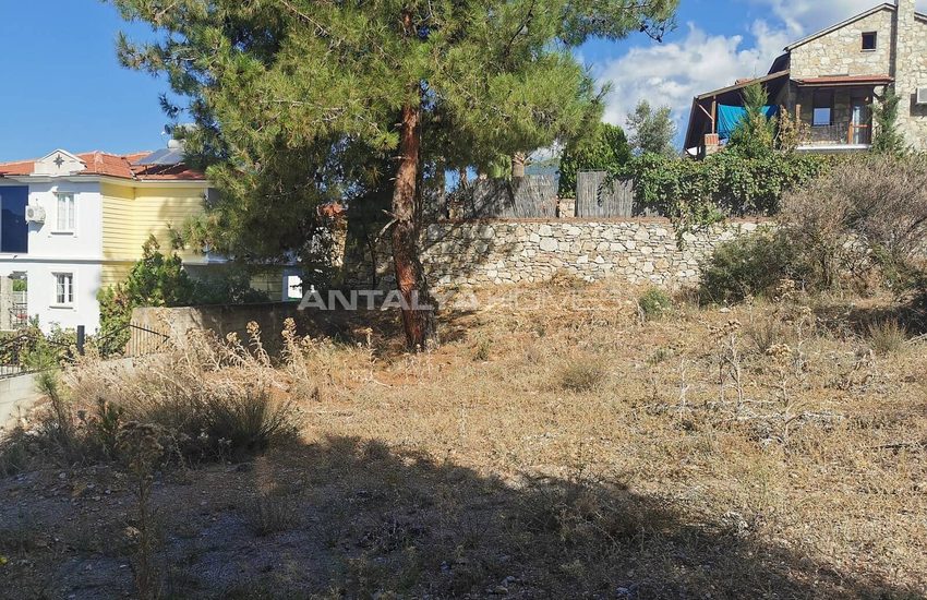 Villa Land with Forest View in Uzumlu Fethiye 2