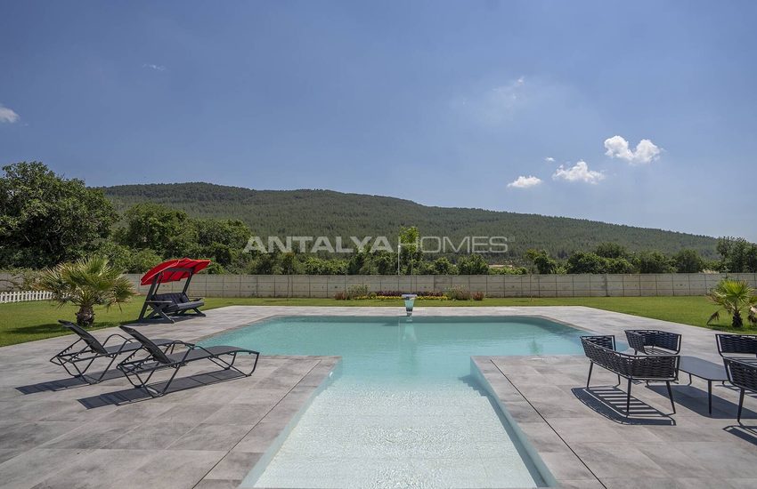 Muğla Menteşe’de Özel Yüzme Havuzlu Satılık Müstakil Villa 11