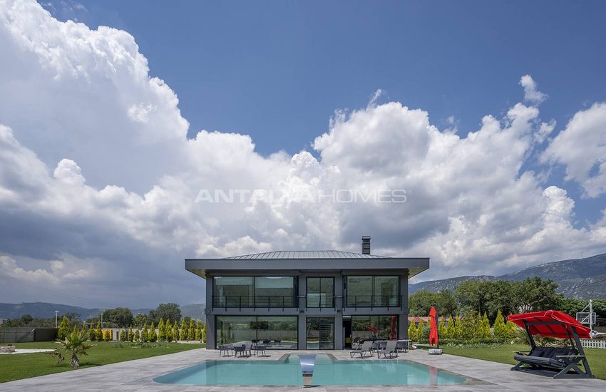 Muğla Menteşe’de Özel Yüzme Havuzlu Satılık Müstakil Villa 4