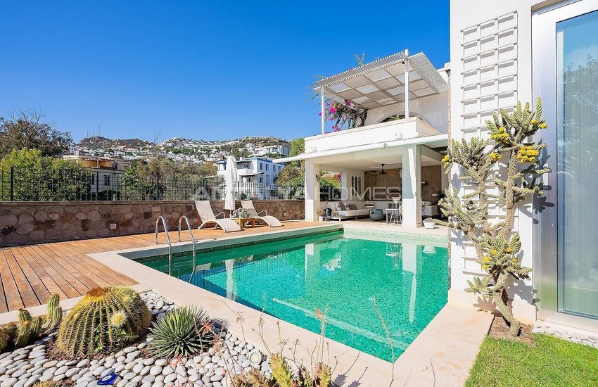 Einzel Villa Am Meer Mit Privatem Pier In Bodrum Gundogan 4