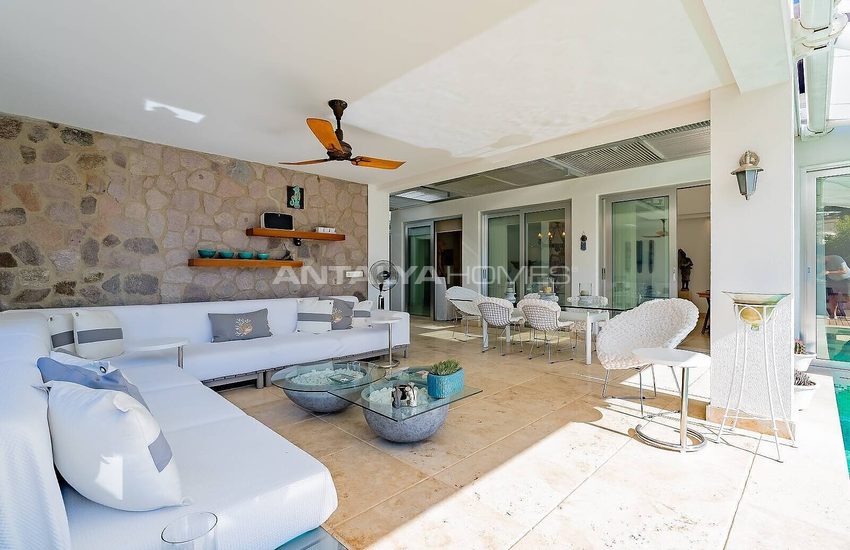 Einzel Villa Am Meer Mit Privatem Pier In Bodrum Gundogan 20