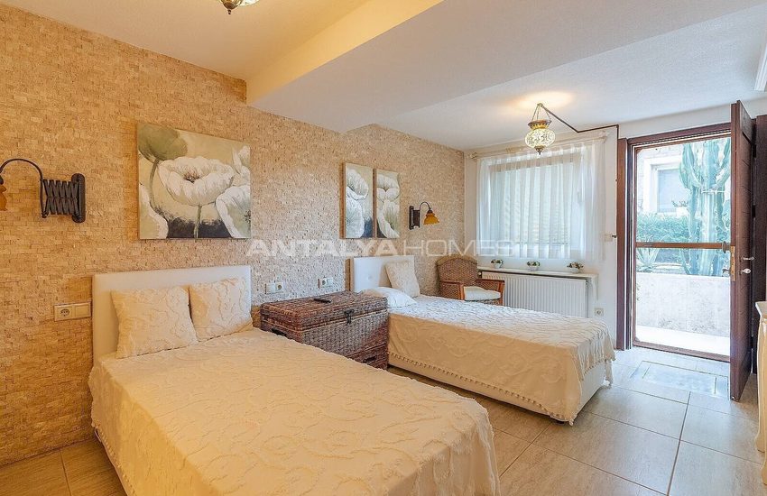 Einzel Villa Am Meer Mit Privatem Pier In Bodrum Gundogan 25