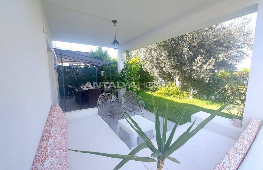 Sea View Semi-detached Villa with Garden in Bodrum Turkbuku 10