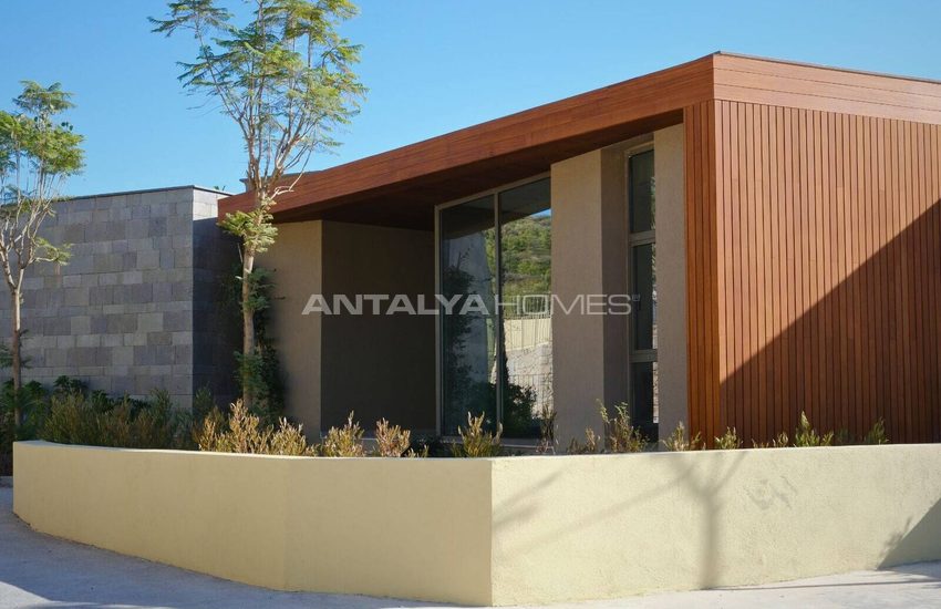 Detached Villas with Unobstructed Sea Views in Bodrum 8