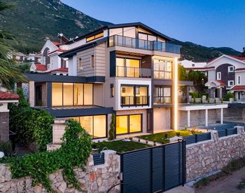 Luxuriöse Freistehende Villa In Einem Einzigartigen Wald In Fethiye 2