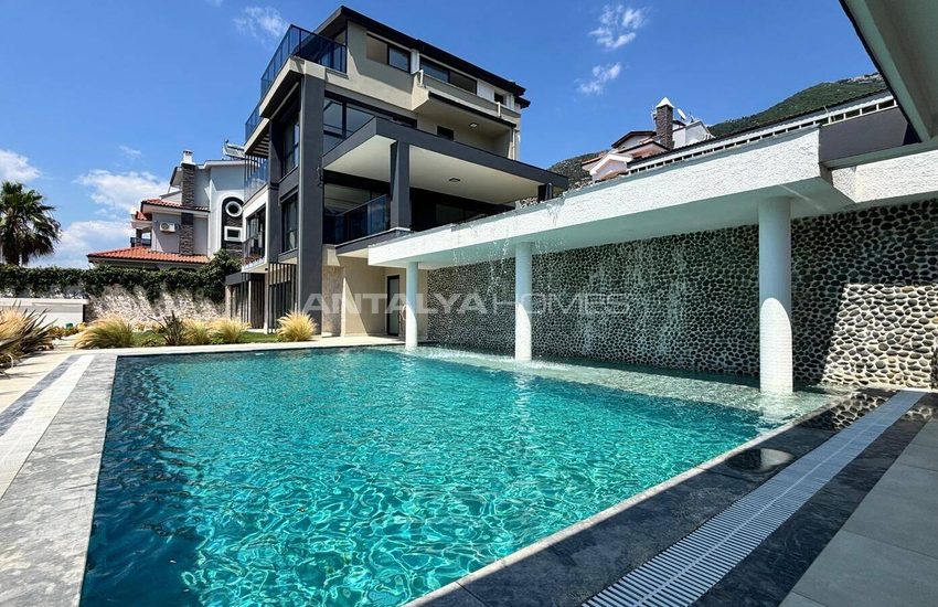 Luxuriöse Freistehende Villa In Einem Einzigartigen Wald In Fethiye 2