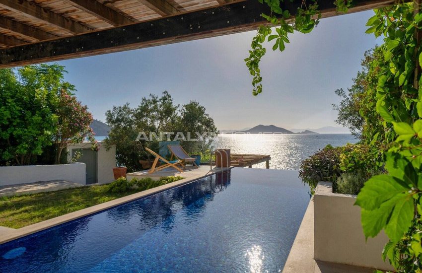 Immobilier Luxueux Au Bord De Mer Sur L'île De Sovalye 6