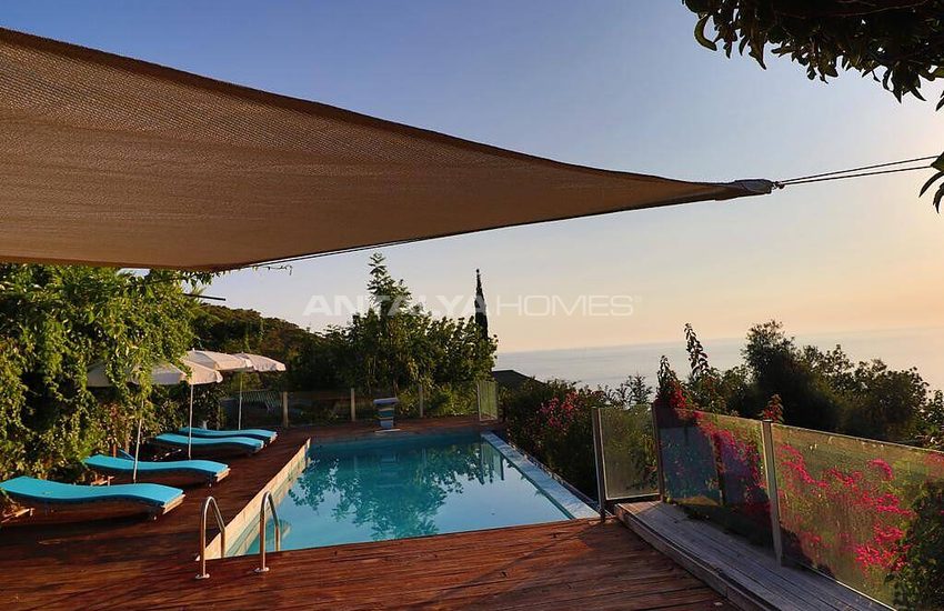 Stone and Wooden Villa with Clear Sea View in Fethiye Faralya 1