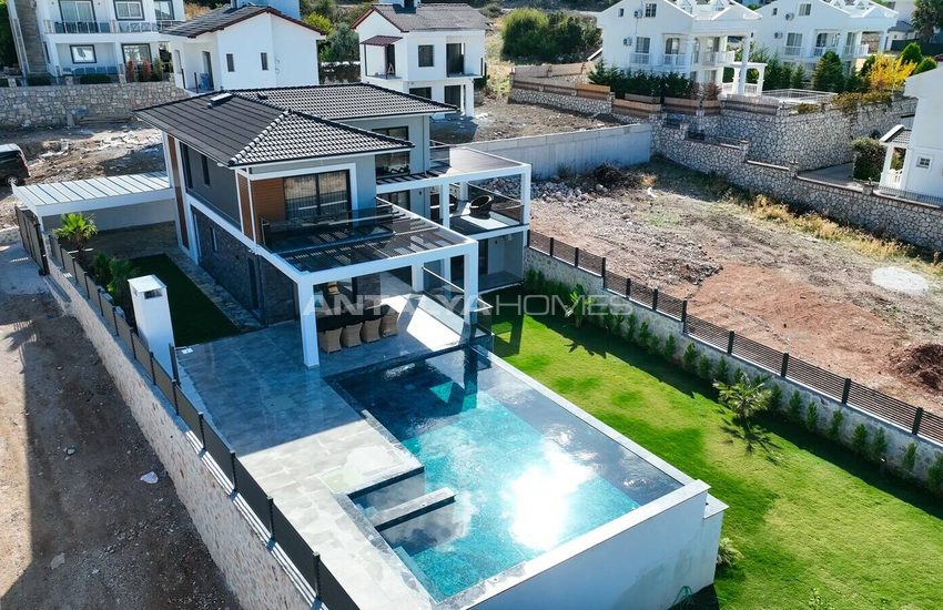 Huis Met 4 Slaapkamers En Een Privé Zwembad In Fethiye Mugla 2