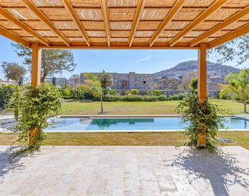 Stenbelagda Hus Med Pooler I Bodrum Gumusluk 2