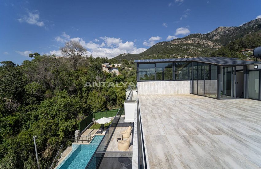 Fethiye Faralya’da Açık ve Kapalı Havuzlu Müstakil Villa 3
