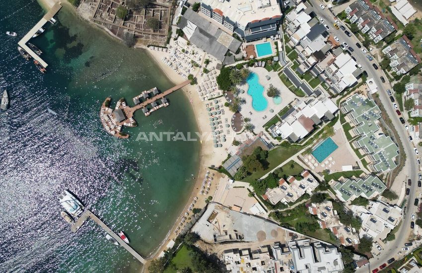 Stilvolle Wohnungen In Einem Strandkomplex In Yalikavak, Bodrum