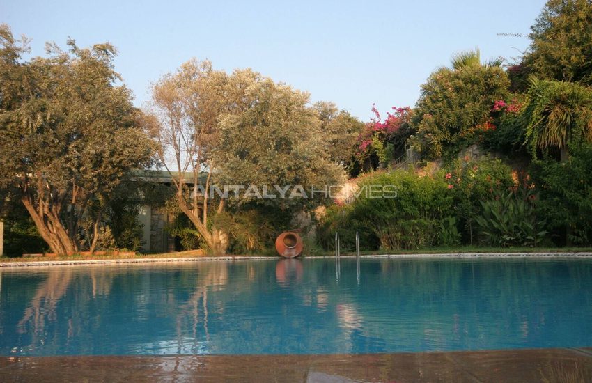 خانه های روستایی در میان فضای سبز در بدروم 16