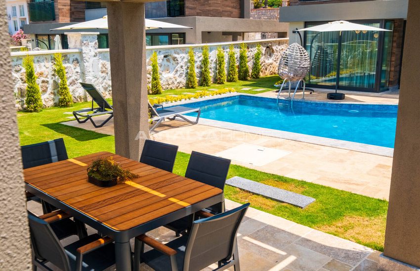 3+1 Villa Met Privézwembad En Sauna In Oludeniz, Turkije 9