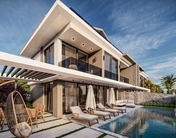 Fethiye Merkez'de Havuz, Jakuzi ve Saunalı 5+1 Villa 2