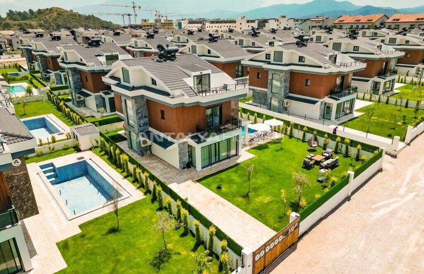 Fethiye Akmaz Plajı Yanında Satılık 4+1 Müstakil Villalar 5