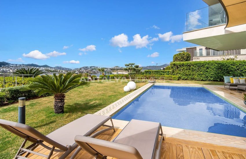 Gemeubileerde Villa Met Zeezicht En Privéstrand In Bodrum 7