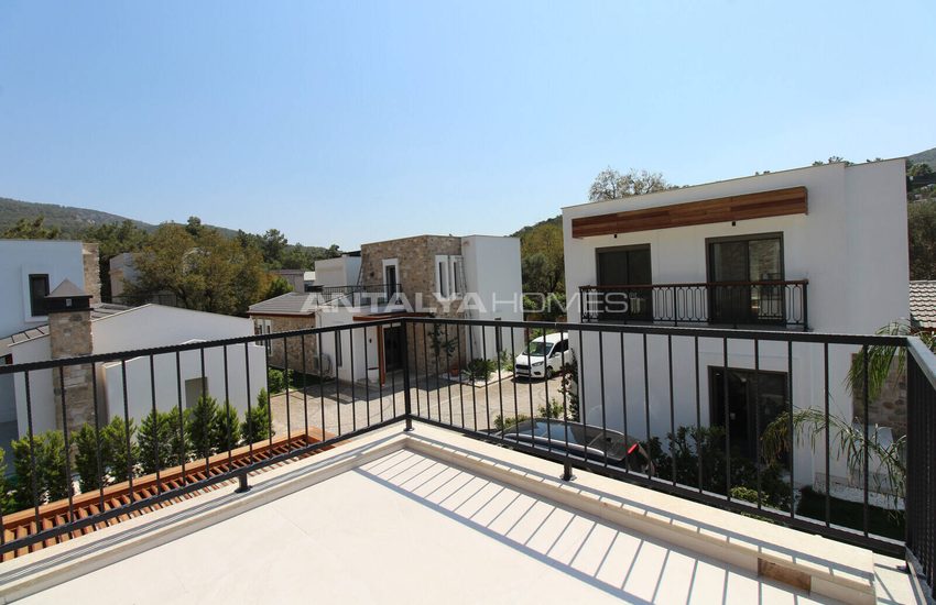 Stylish Villas with Private Pool and Garden in Bodrum 24