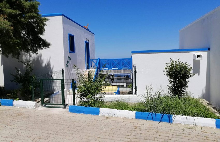 Exquisite Villa with Private Pier in Bodrum Yalıkavak 1
