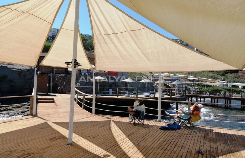 Exquisite Villa with Private Pier in Bodrum Yalıkavak 13