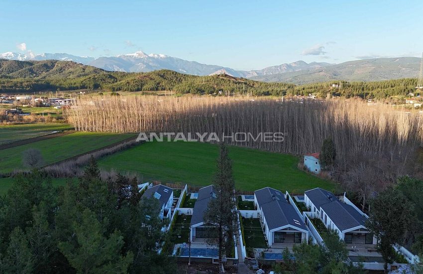 3-bedroom Detached Houses with Pool in Mugla Seydikemer 9