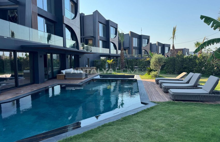 Detached Real Estate with Pool Close to Sea in Bodrum Turkbuku 8