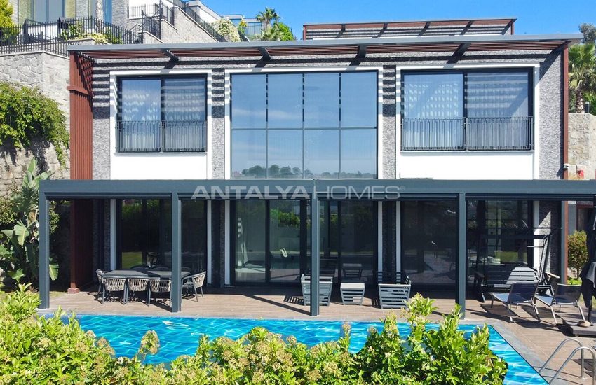 Bodrum Yalıkavak'ta Deniz Manzaralı ve Özel Havuzlu Ev 3