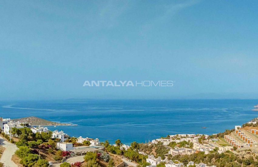Sea View Houses with Private Pool and Garden in Bodrum 2