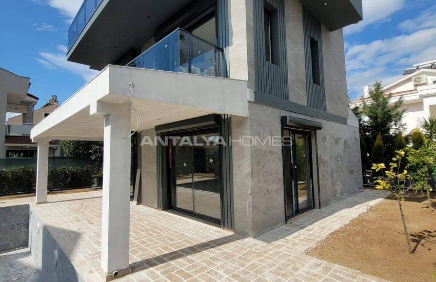 4-bedroom House with Pool and Garden in Fethiye Muğla 1