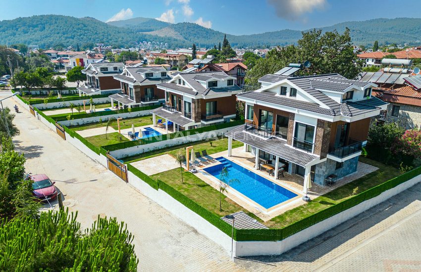 Villa De 4 Chambres À Vendre Près De Fethiye Oludeniz
